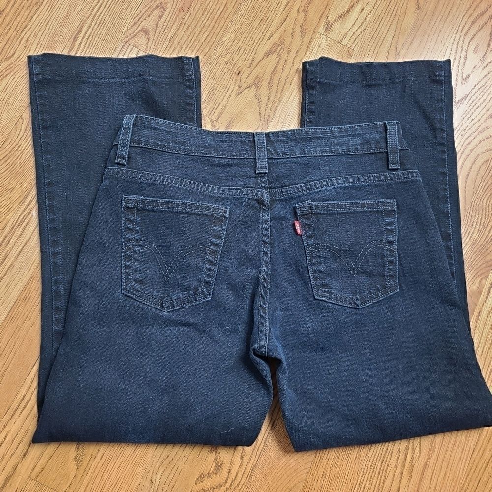 Levis 515 Boot Cut  - Picture 3 of 3